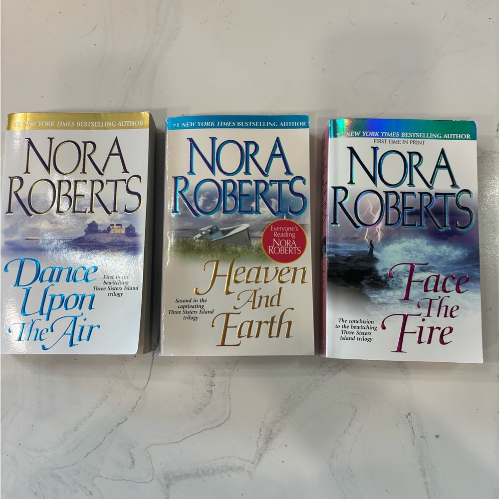 Nora Robert’s Three Sisters Island Trilogy books